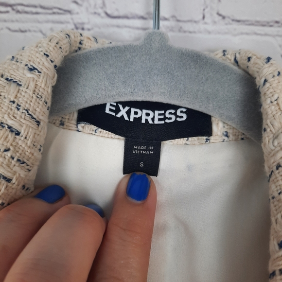 EXPRESS Notch Collar Tweed Boyfriend Blazer - Picture 13 of 16